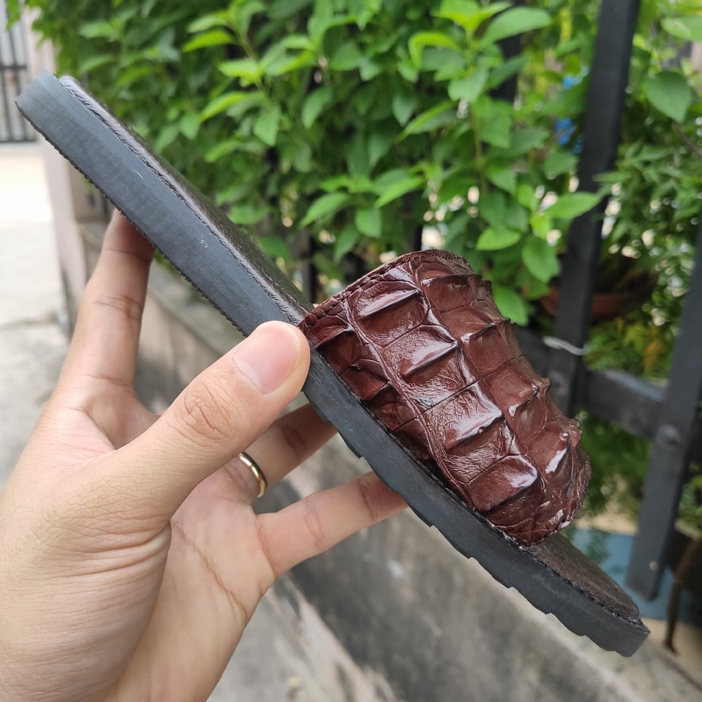 Dép nam ngang GAI LƯNG CÁ SẤU RẤT ĐẸP!