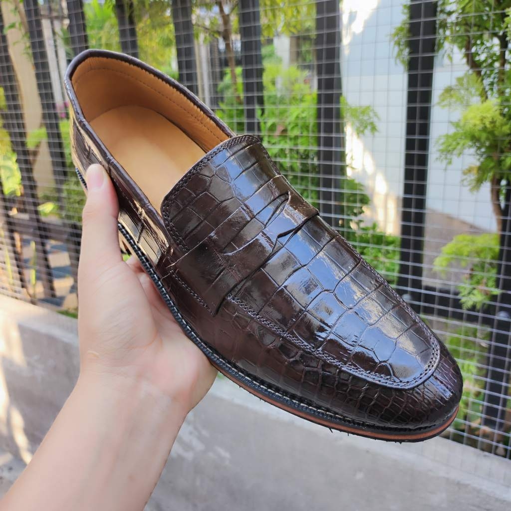 Giày lười đế Tây mũi nhọn mang phong cách trẻ trung!