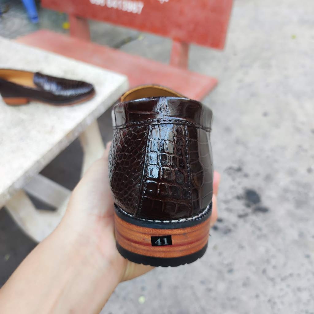 Giày lười đế Tây mũi nhọn mang phong cách trẻ trung!