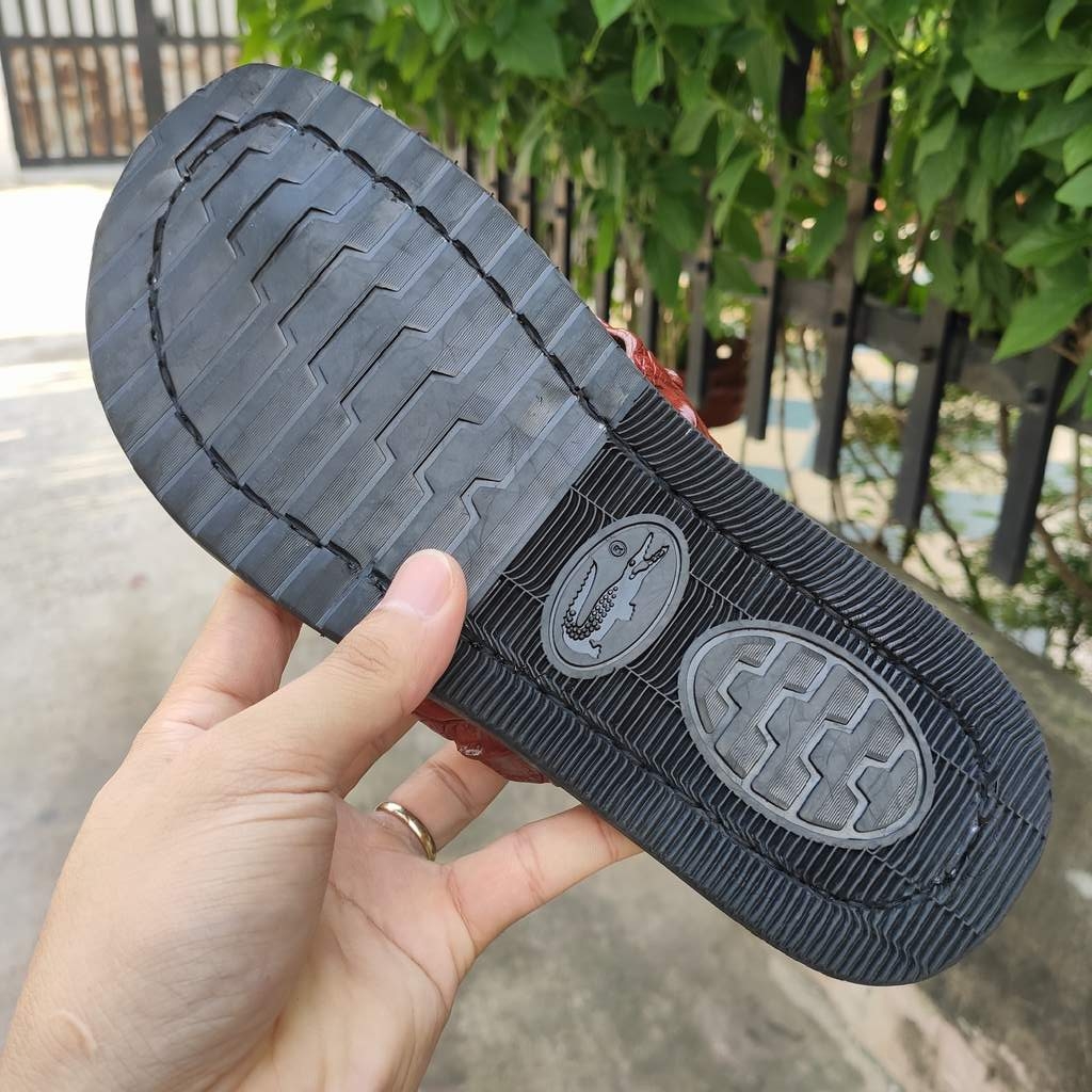 [RẺ VÔ ĐỊCH..] Dép kẹp nam gai lưng cá sấu!