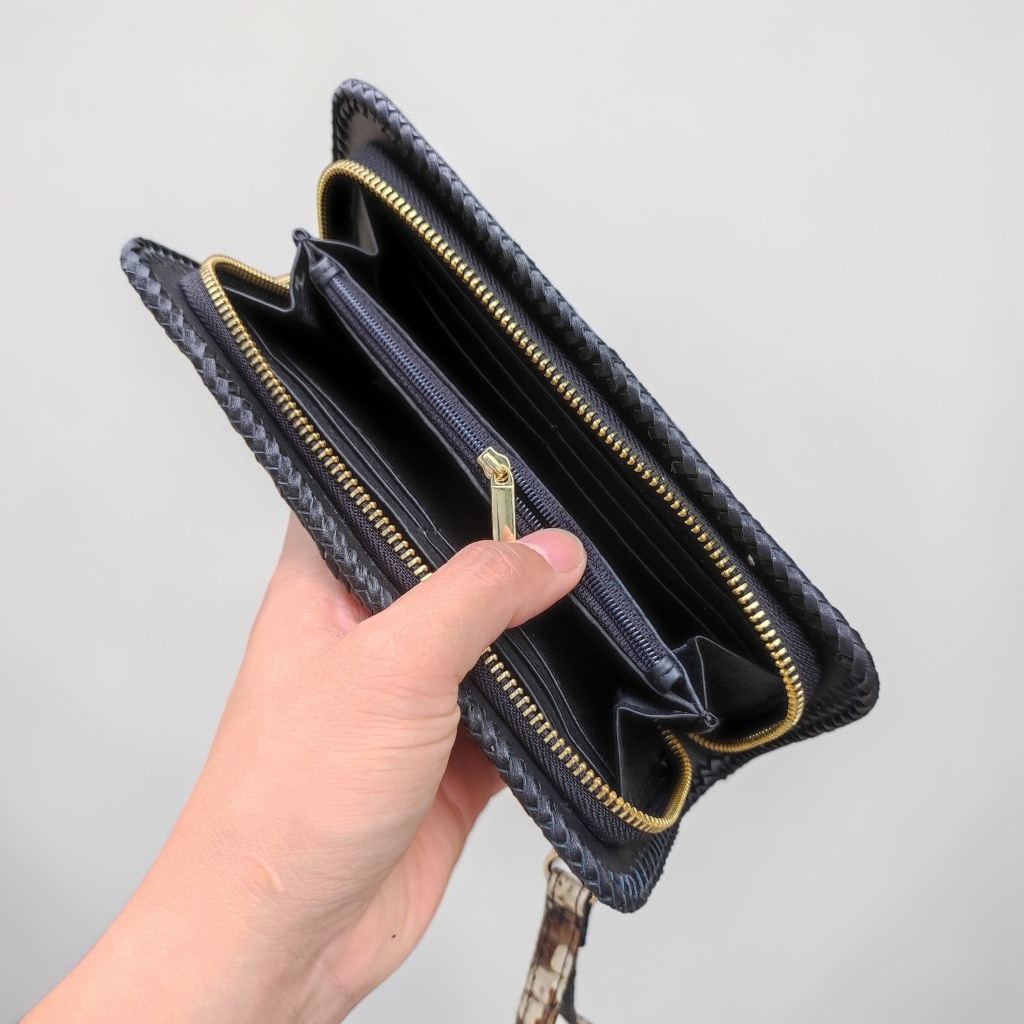 Ví cá sấu cầm tay 1 khóa. Da cá sấu Nguyên Thủy đan viền ĐẸP ĐÚNG CHẤT!
