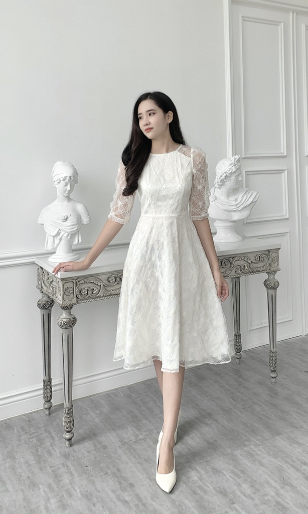 Chân váy tafta màu trắng | Masara.vn - Mặc là sang