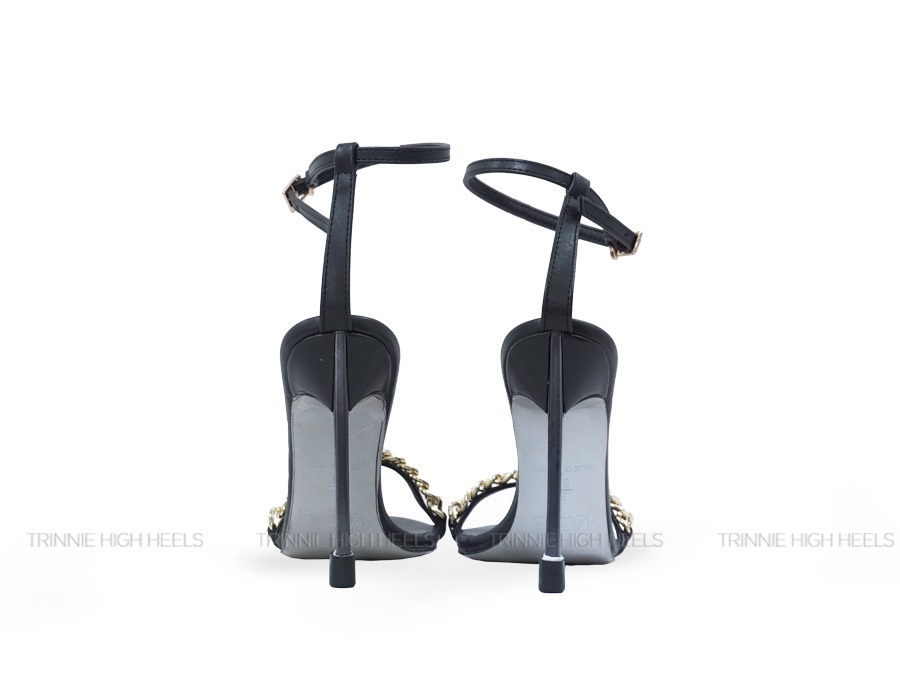 Souvenir sandal ngang mảnh phối xích 11P đen