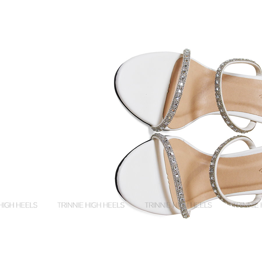 Souvenir sandal da vuong trang