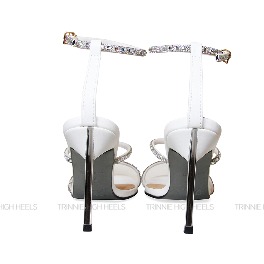 Souvenir sandal da vuong trang