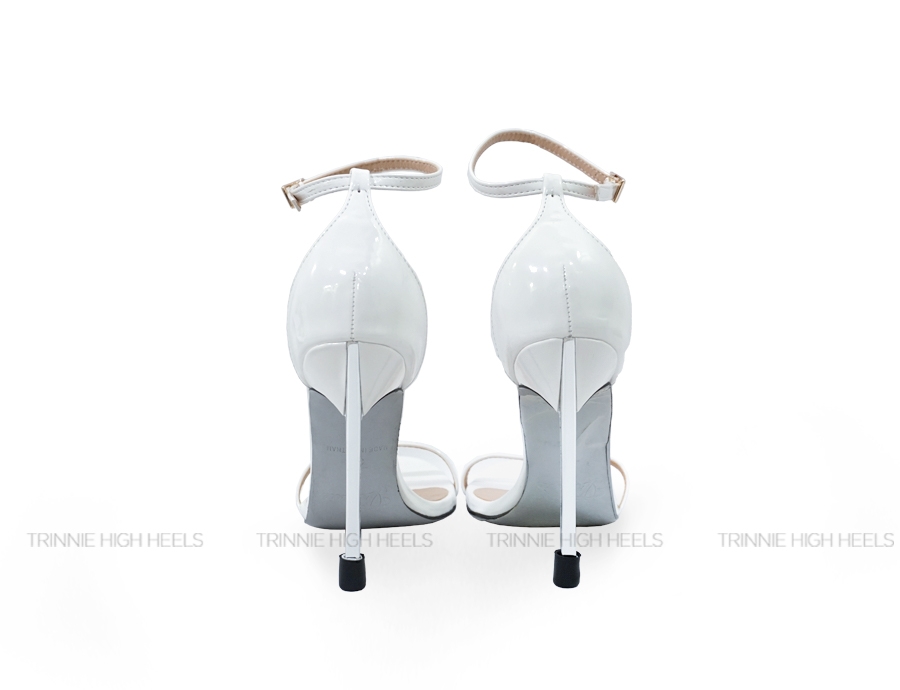 Sandal ngang mãnh gót metallic 11P Pu Trắng Bóng