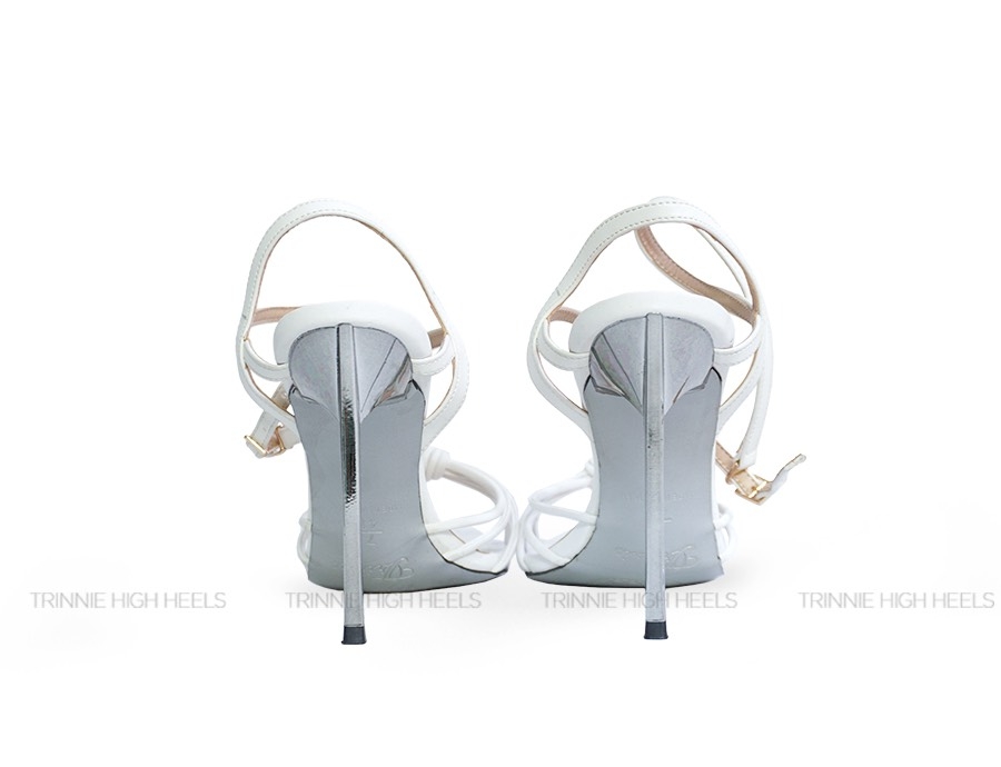 Souvenir sandal supper nhọn chéo dây 11cm trắng mờ