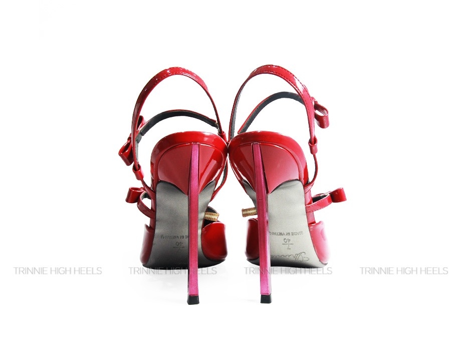 Souvenir Slingback PU Nơ Đỏ