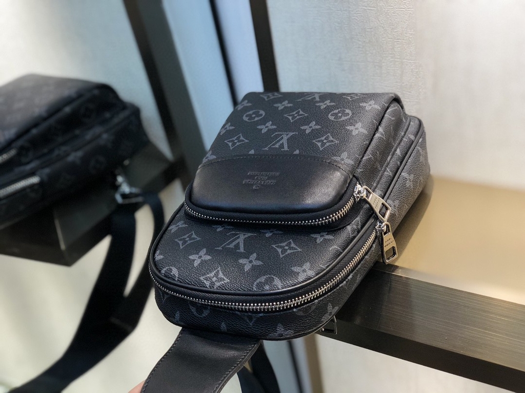Chest Rig Bag Louis Vuitton Bag For Men | semashow.com