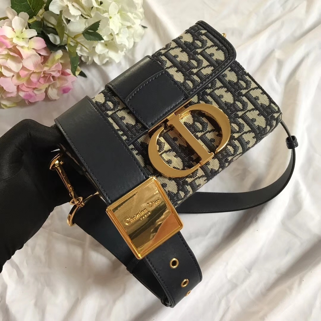 dior montaigne 30 mini
