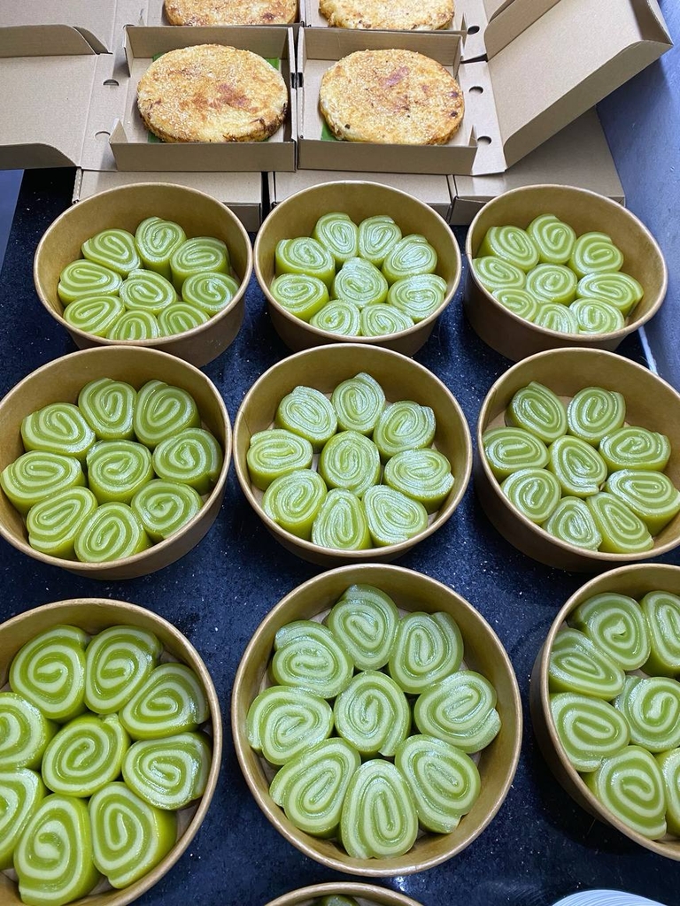 Bánh Da Lợn Cuộn( 500g )