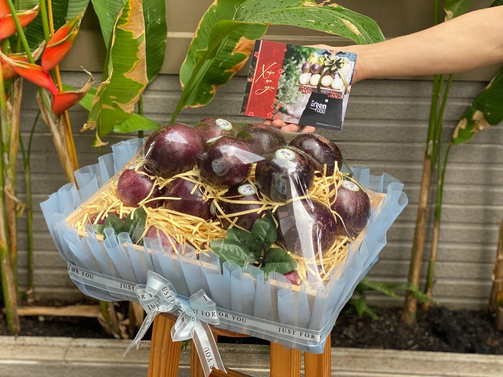 Hộp Quà Khay Gỗ 6 Kg Vú Sữa Tím QTSV03