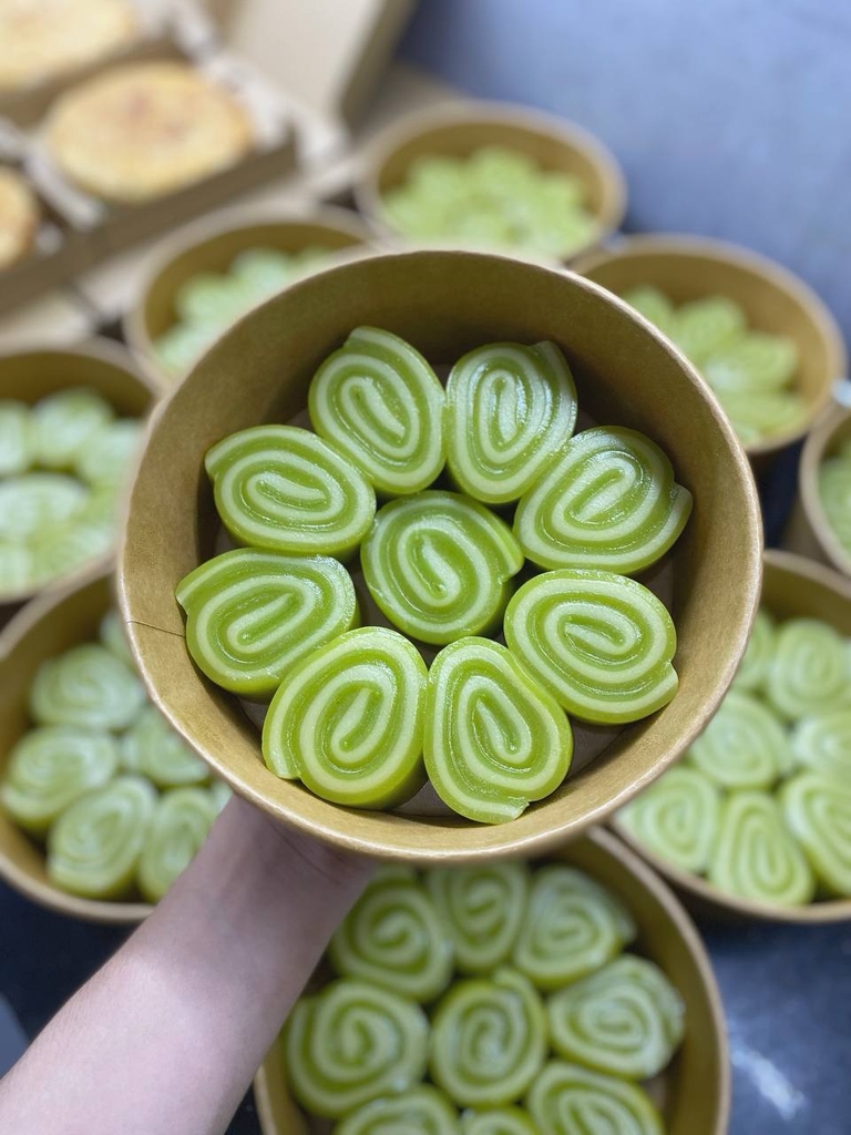 Bánh Da Lợn Cuộn( 500g )