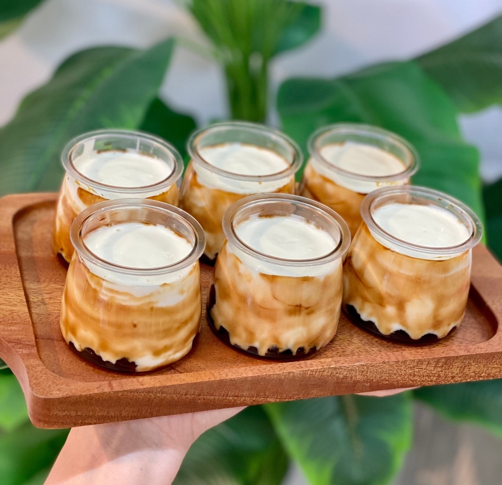 Sữa Chua Dẻo Chân Trâu Đường Nâu