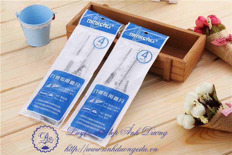 Bộ ê ke thước kẻ M88