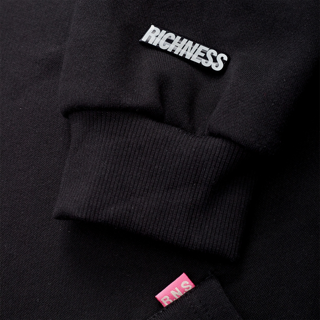 RICHNESS 3 PIN ICONIC LOGO
