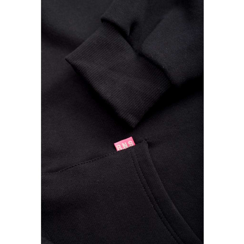 RICHNESS ESSENTIAL HOODIE BOXY + 3 PIN ICONIC ( BLACK )
