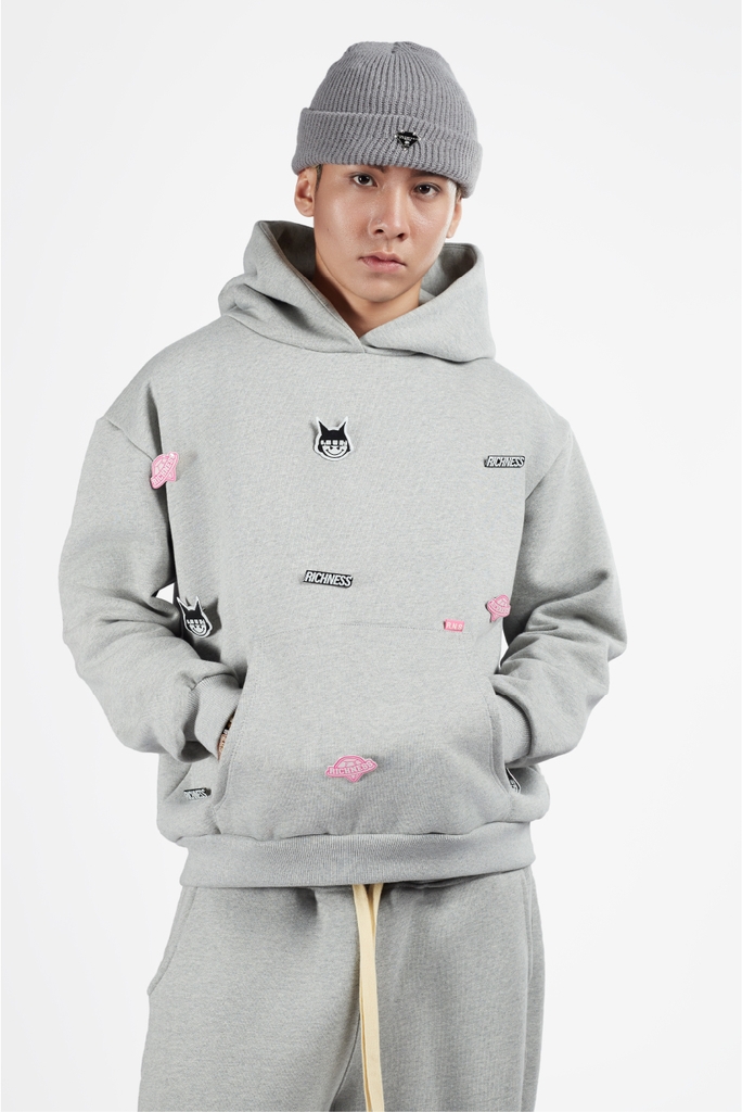 RICHNESS ESSENTIAL HOODIE BOXY + 3 PIN ICONIC ( GREY )