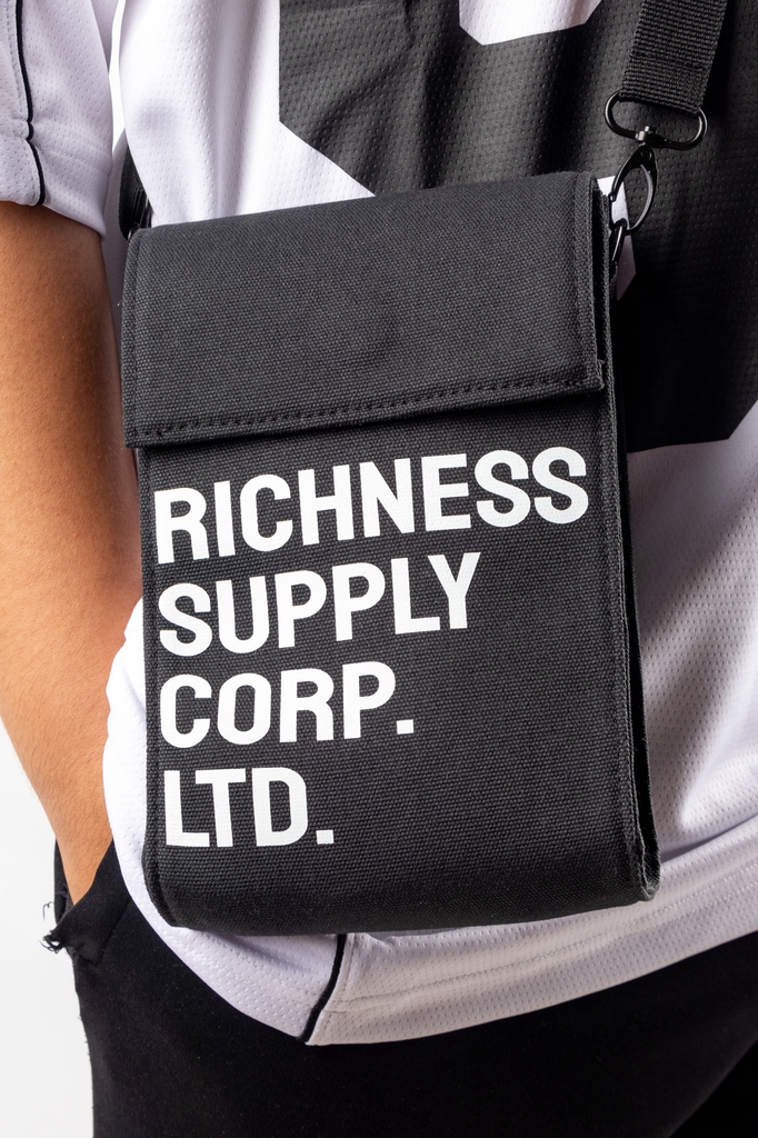 RICHNESS TROPICANA PHONE BAG