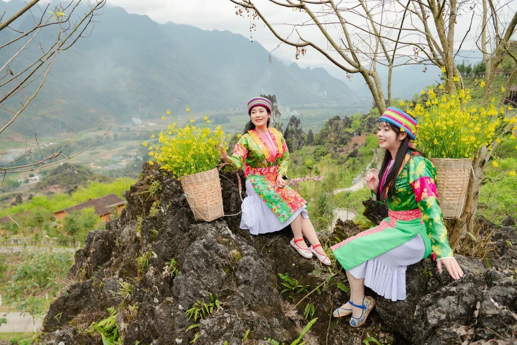 Kinh Nghiệm Du Lịch Hà Giang Tự Túc 3 Ngày 2 Đêm – Trải Nghiệm Đáng Nhớ Tại H'mong Village