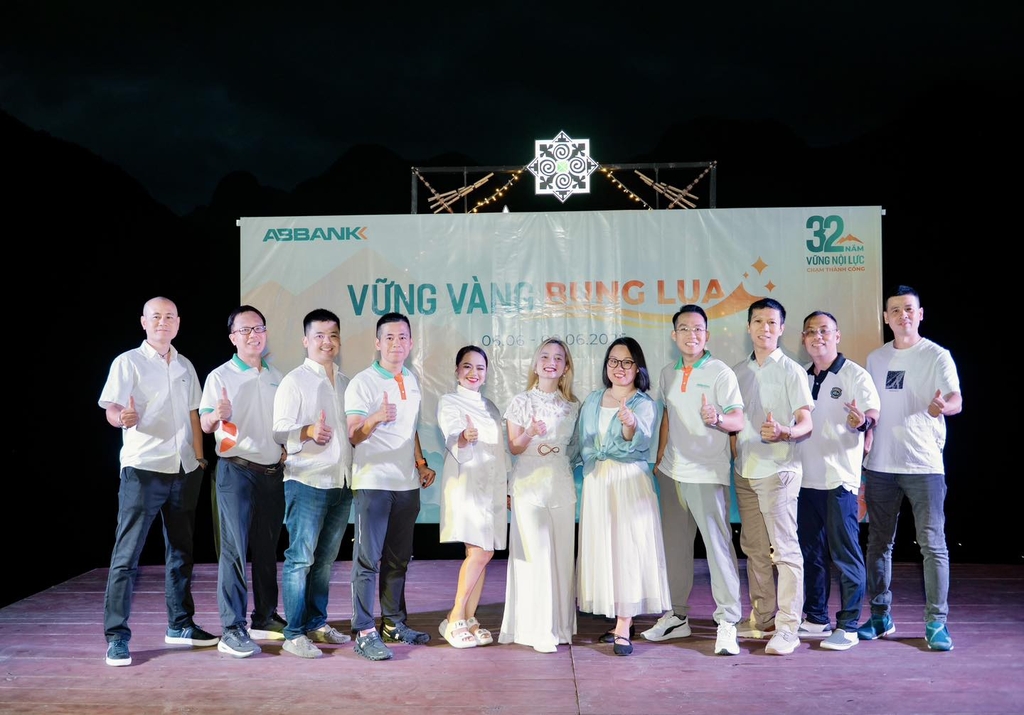 H'MONG VILLAGE VINH DỰ ĐỒNG HÀNH CÙNG ABBANK - 32 NĂM VỮNG NỘI LỰC, CHẠM THÀNH CÔNG