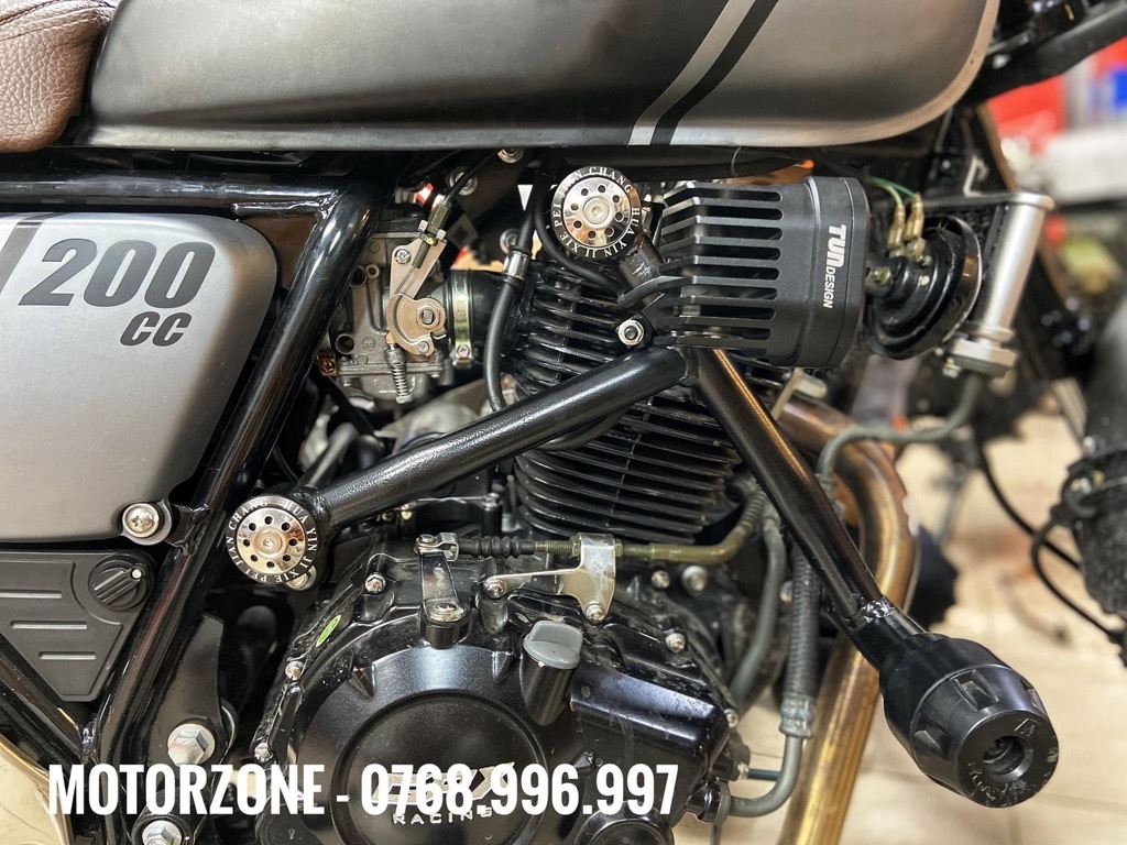 Chống đổ khung GPX Legend 150200  MotorZone VN