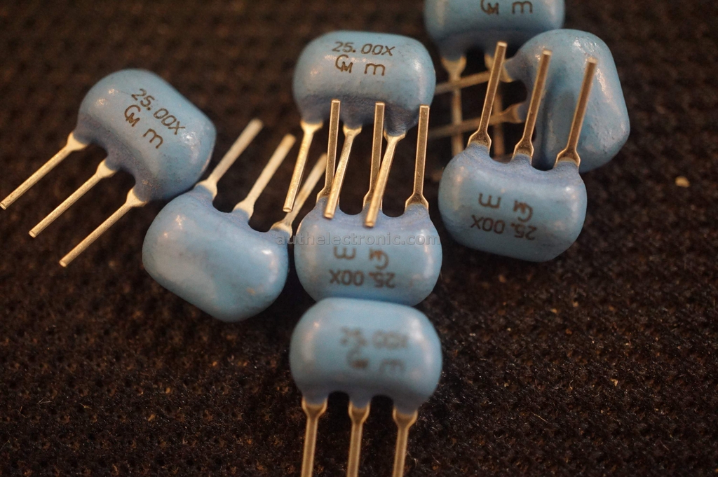 osculator for ceramic resonator osculator for ceramic resonator