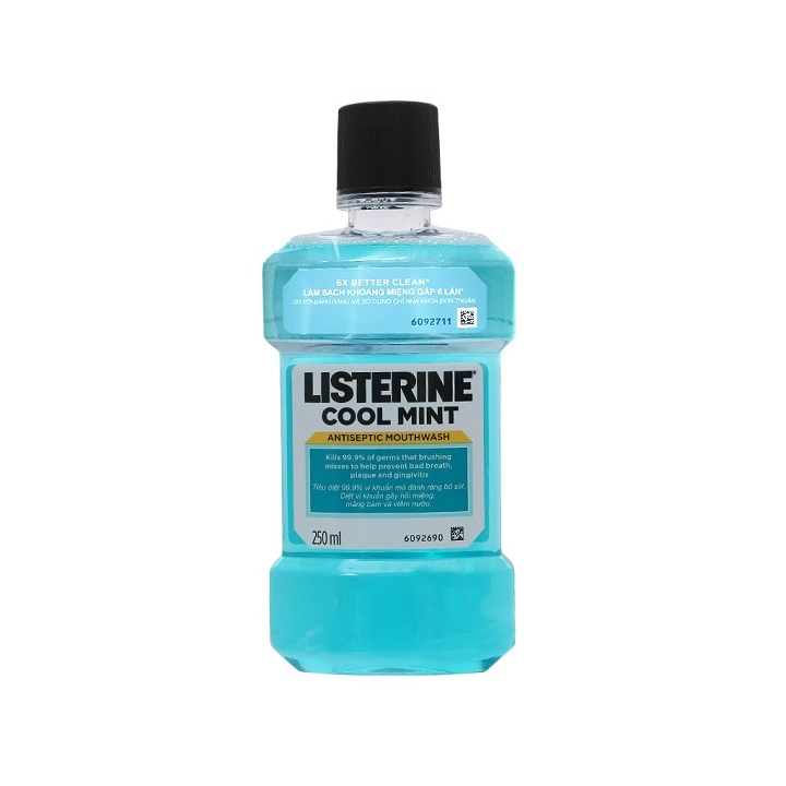 Nước Súc Miệng The Mát Listerine chai 250ml
