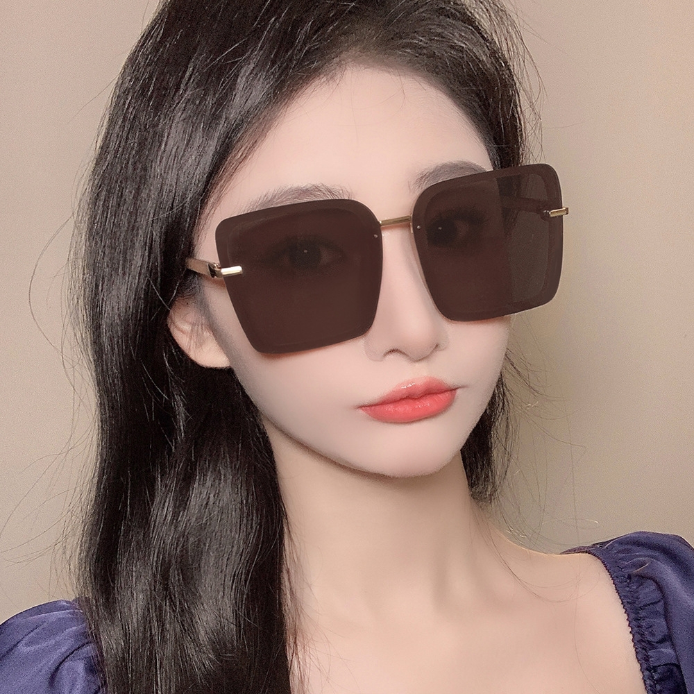 Mắt kính râm GM phân cực nam nữ vuông lớn 632