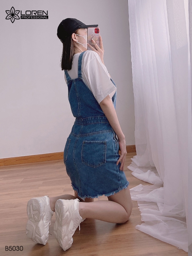 Váy yếm jean LOREN tua xanh B5030
