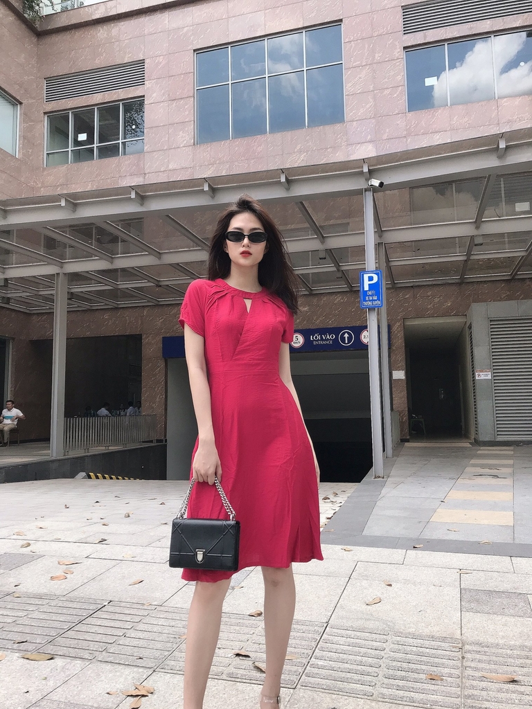 Đầm LOREN xòe cổ tròn đỏ C1130