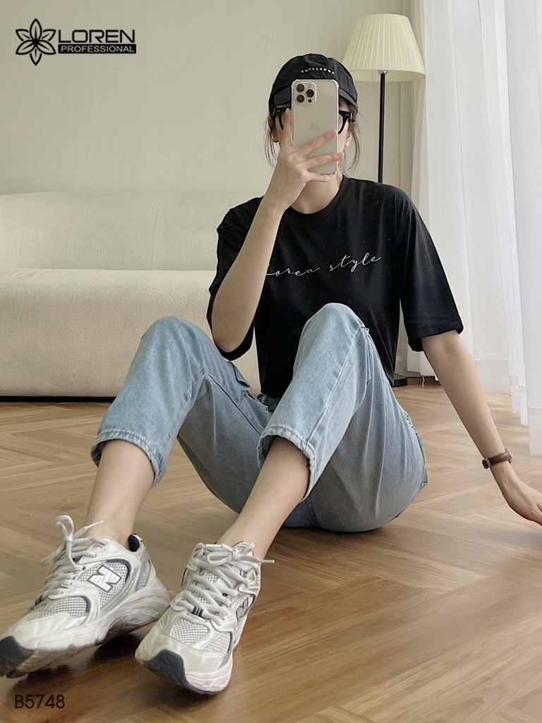 Quần jean baggy LOREN rách gối tua xanh B5748