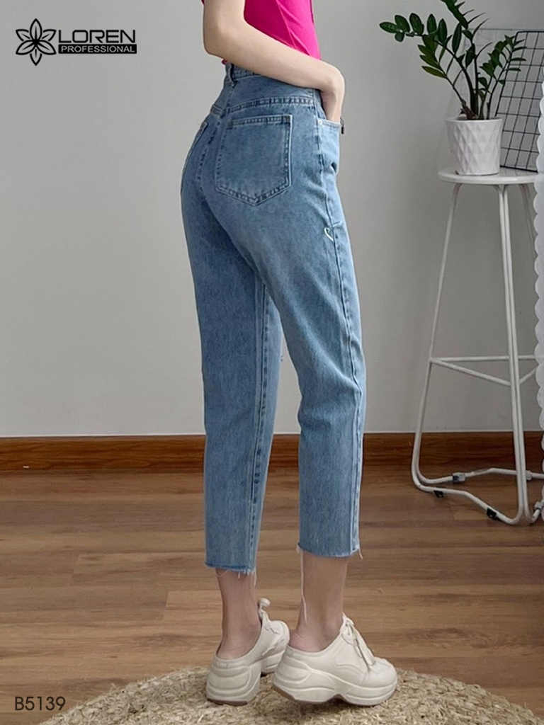 Quần jean baggy LOREN rách tua B5139