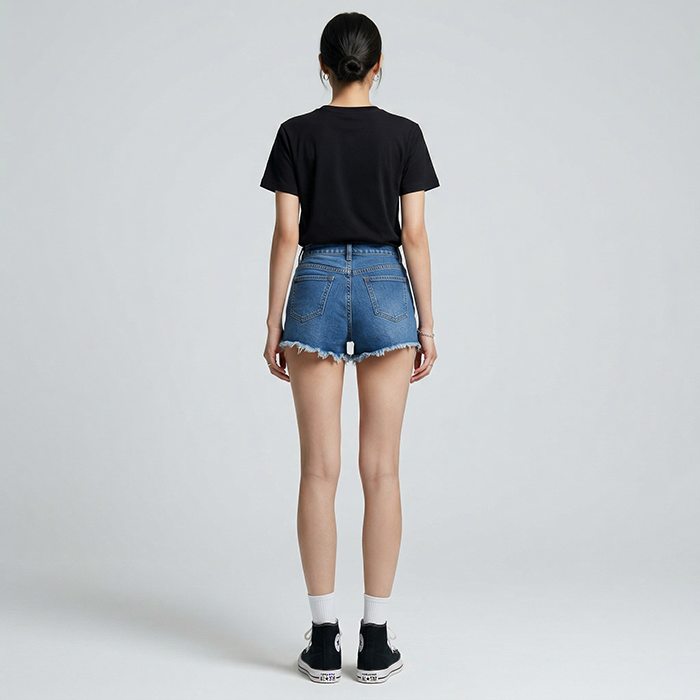 Áo thun nữ LOREN Regular mickey A21092