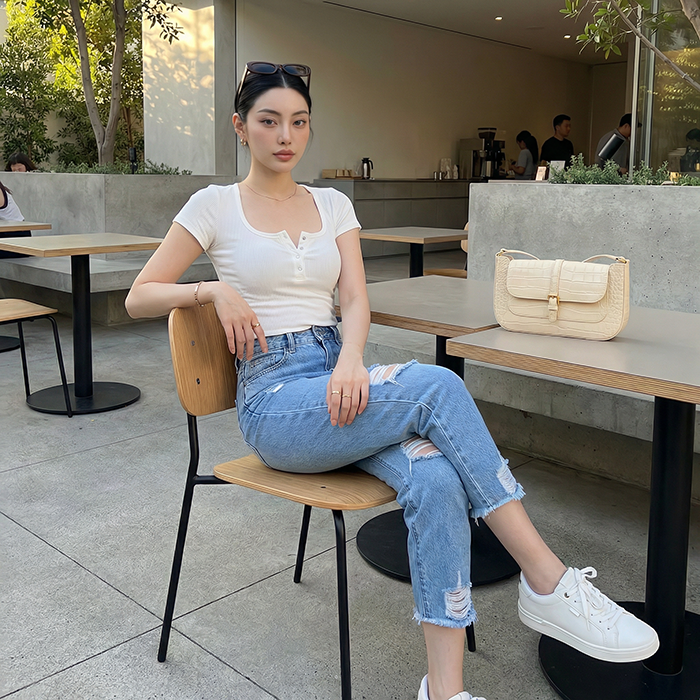 Quần jean baggy LOREN rách tua B51035