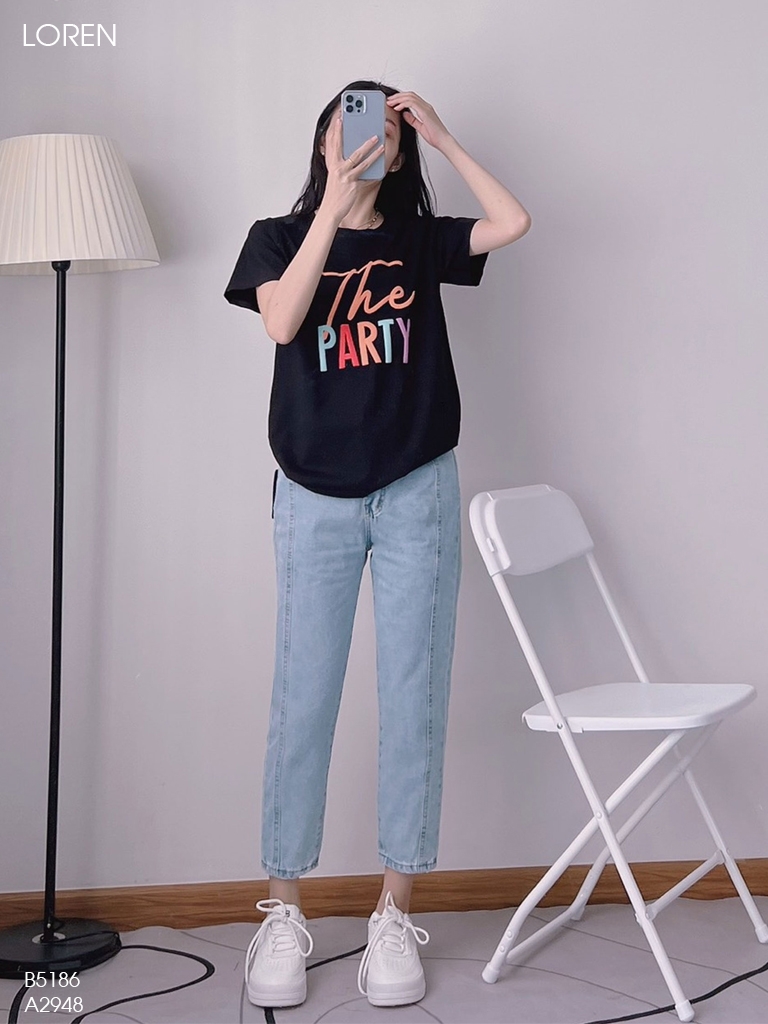 Quần jean baggy LOREN kẻ sọc xanh B5186