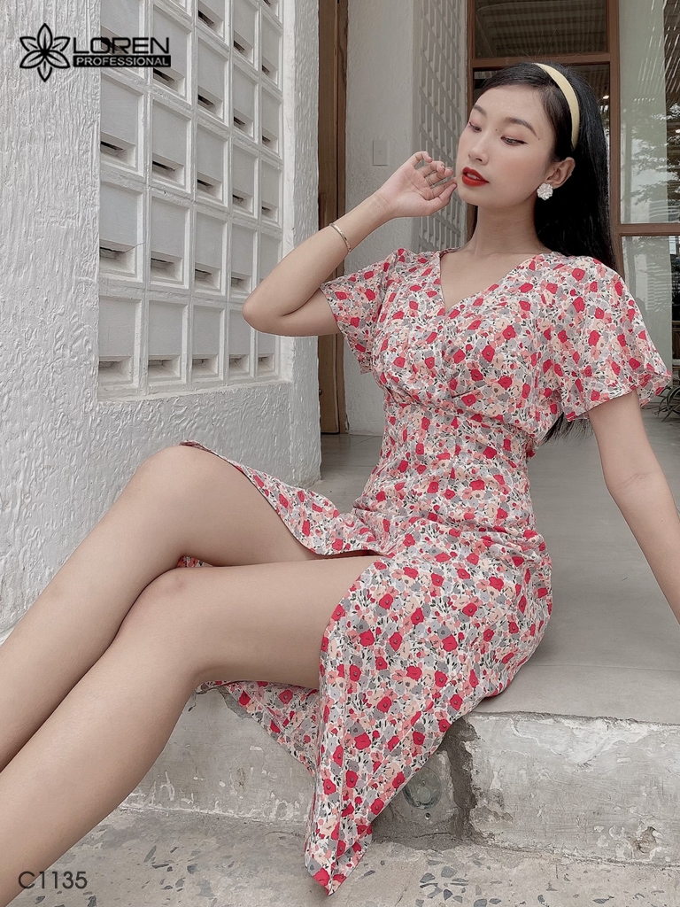 Đầm LOREN hoa nhí xẻ lai hồng C1135