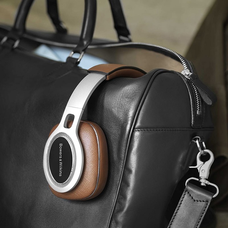 Tai nghe Bowers & Wilkins P9 Signature