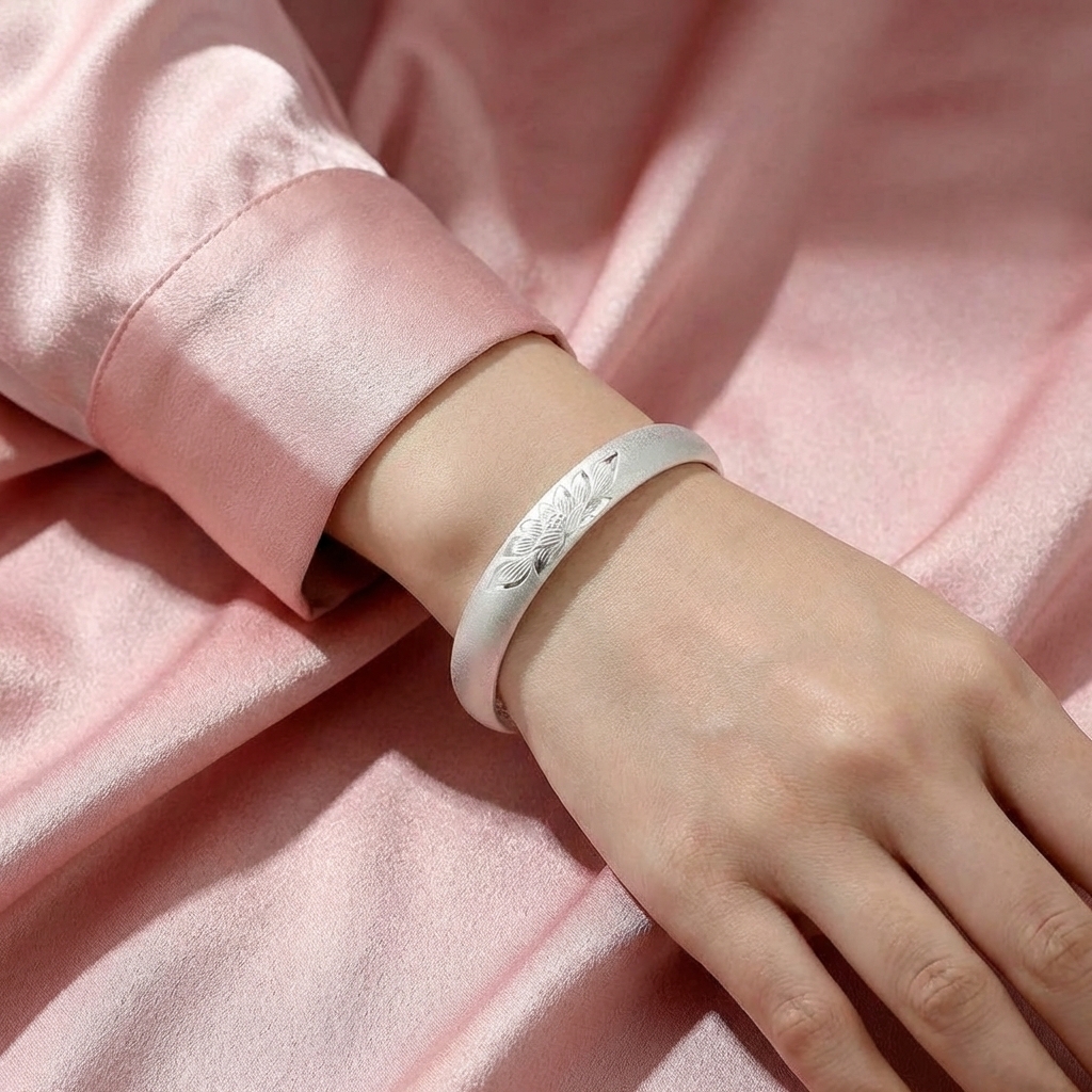 Vòng Tay Bạc Kiềng Hoa Sen - Vòng Đặc Bạc Nguyên Chất - VTBKHS0046