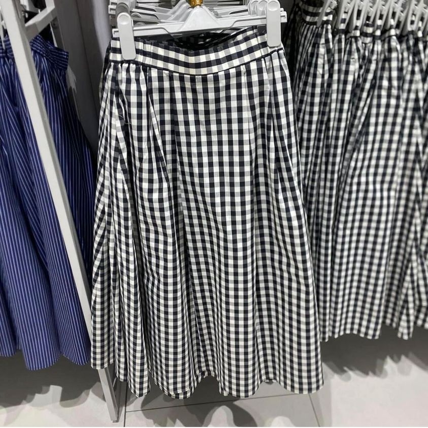 Chân váy len kẻ caro hoạ tiết ô vuông đen trắng - Hana Store | Shopee Việt  Nam