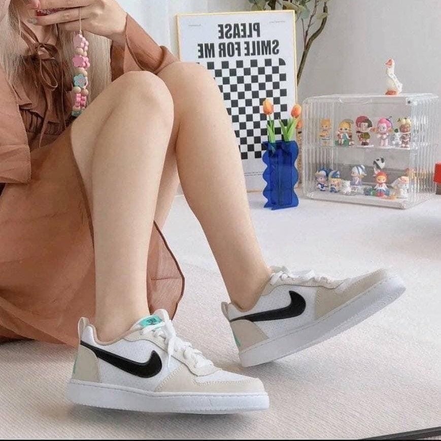 nike court mocha