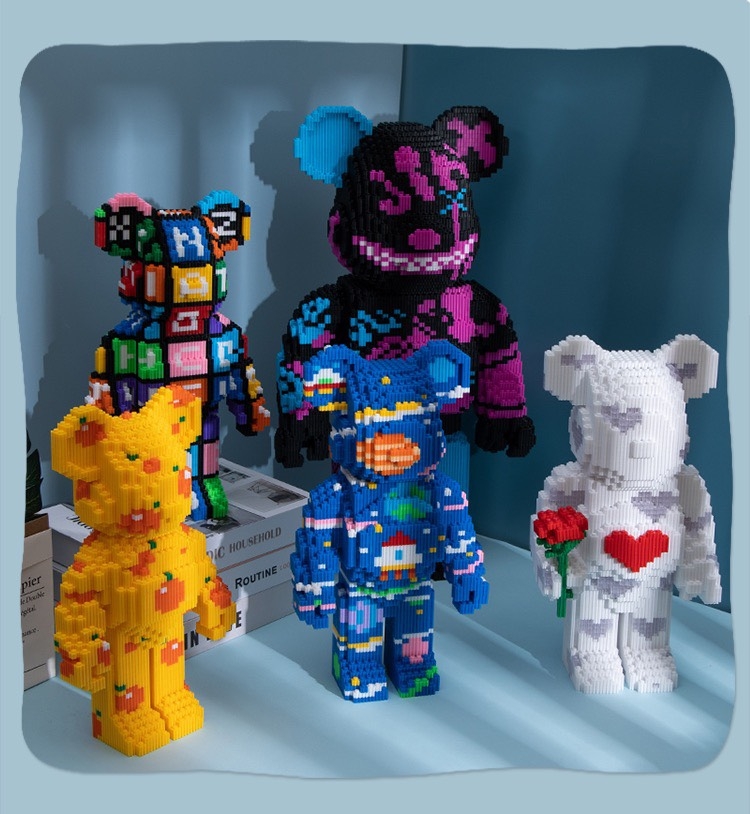 Mô hình Lego gấu ôm quà đồ chơi lắp ráp lego gấu size 45cm lego bearbrick   MixASale