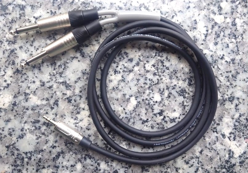 DTA-3062 Dây 3.5mm to 2x6.3mm (1.5M)