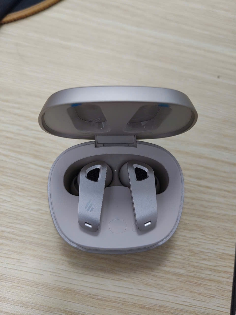 Tai Nghe True Wireless Edifier NeoBuds Pro 3
