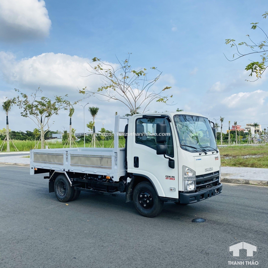 Xe tải Isuzu QKR230 - 2.5 tấn - Thùng lửng TC Thanh Thảo Xe tải Isuzu QKR230 - 2.5 tấn - Thùng lửng TC Thanh Thảo