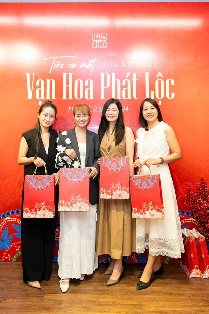 Monte Lado Ra Mắt BST Quà Tết Ất Tỵ 2025: 