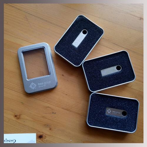 USB KIM LOẠI MINI - KHÁCH HÀNG IN LOGO TMS GROUP
