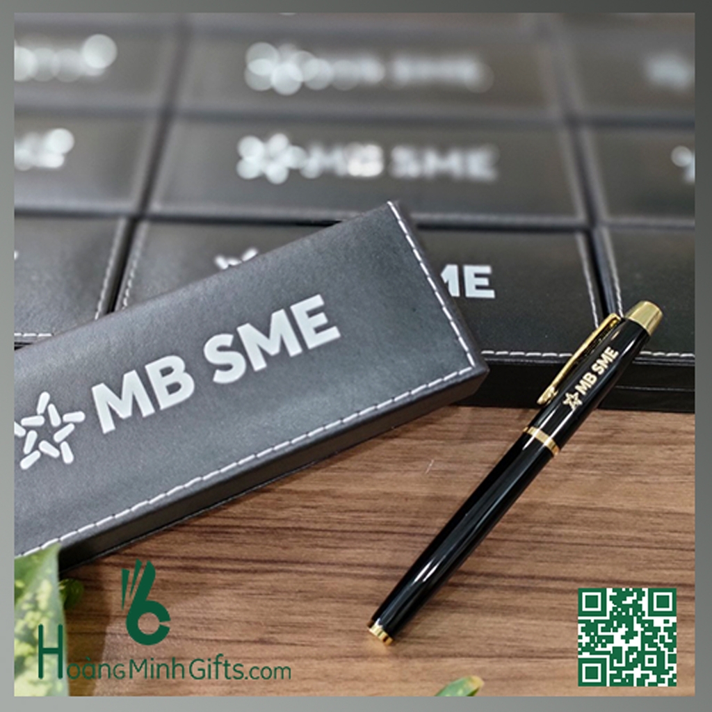 BÚT KÍ KIM LOẠI NẮP MỞ KHẮC LOGO - KHÁCH HÀNG MB SME