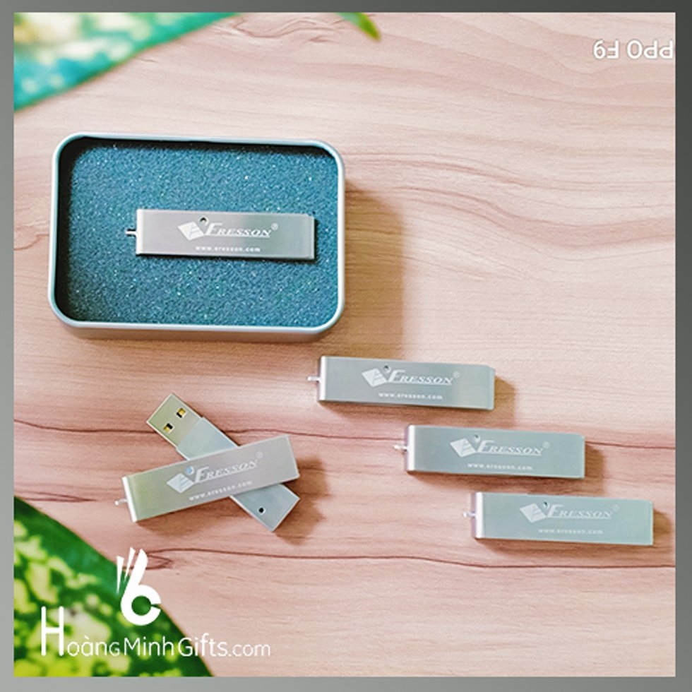 USB KIM LOẠI NẮP XOAY KHẮC LOGO - KH ERESSON