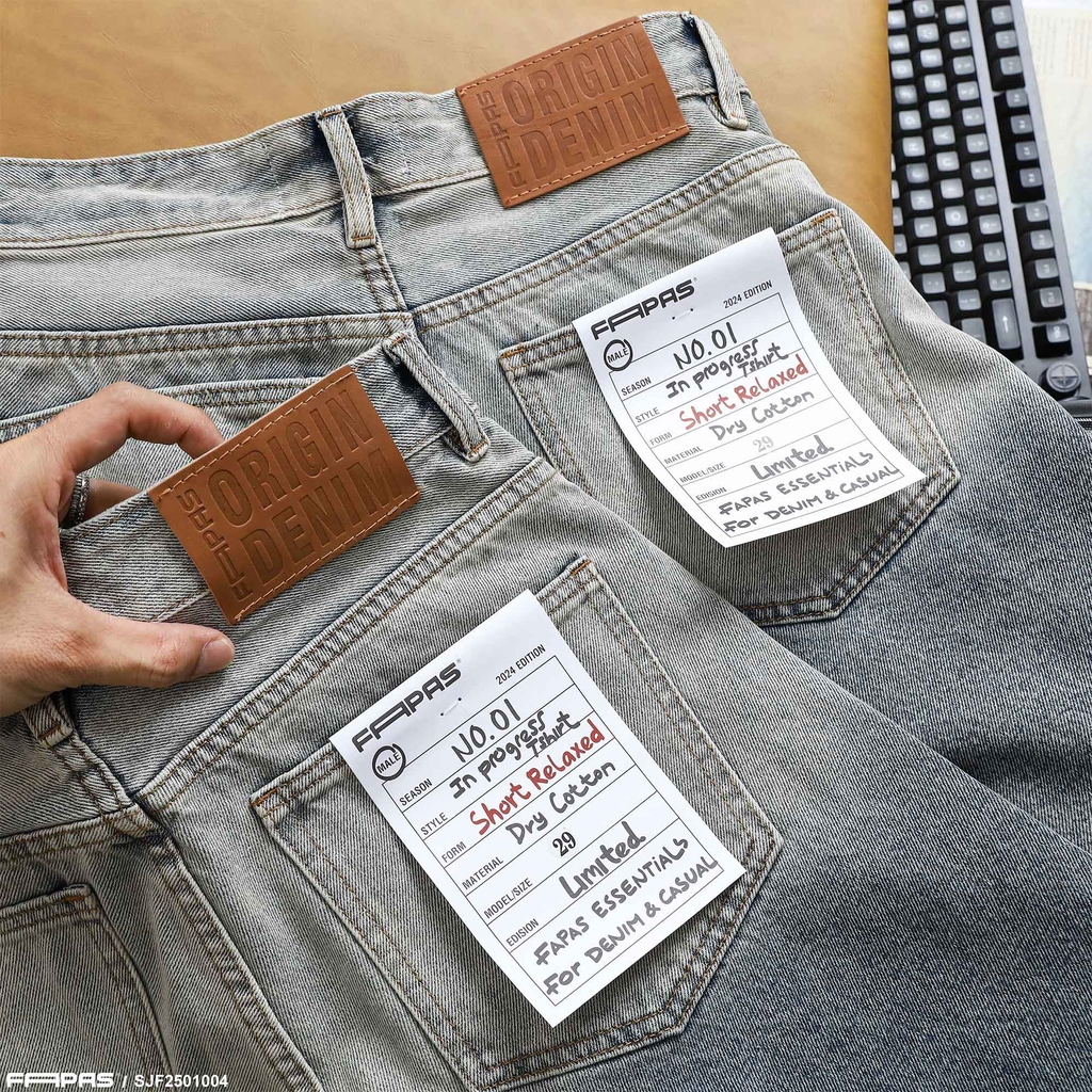 Short Jean Fapas Straight Fit Author